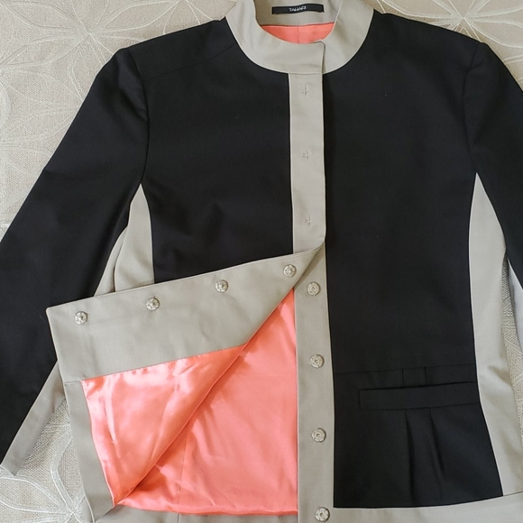 Tahari 3/4 Sleeve Jacket - Picture 4 of 7